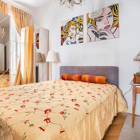 Appartement Imperial Gem . Flamboyant Studio . Heart Of Vienne Extérieur photo