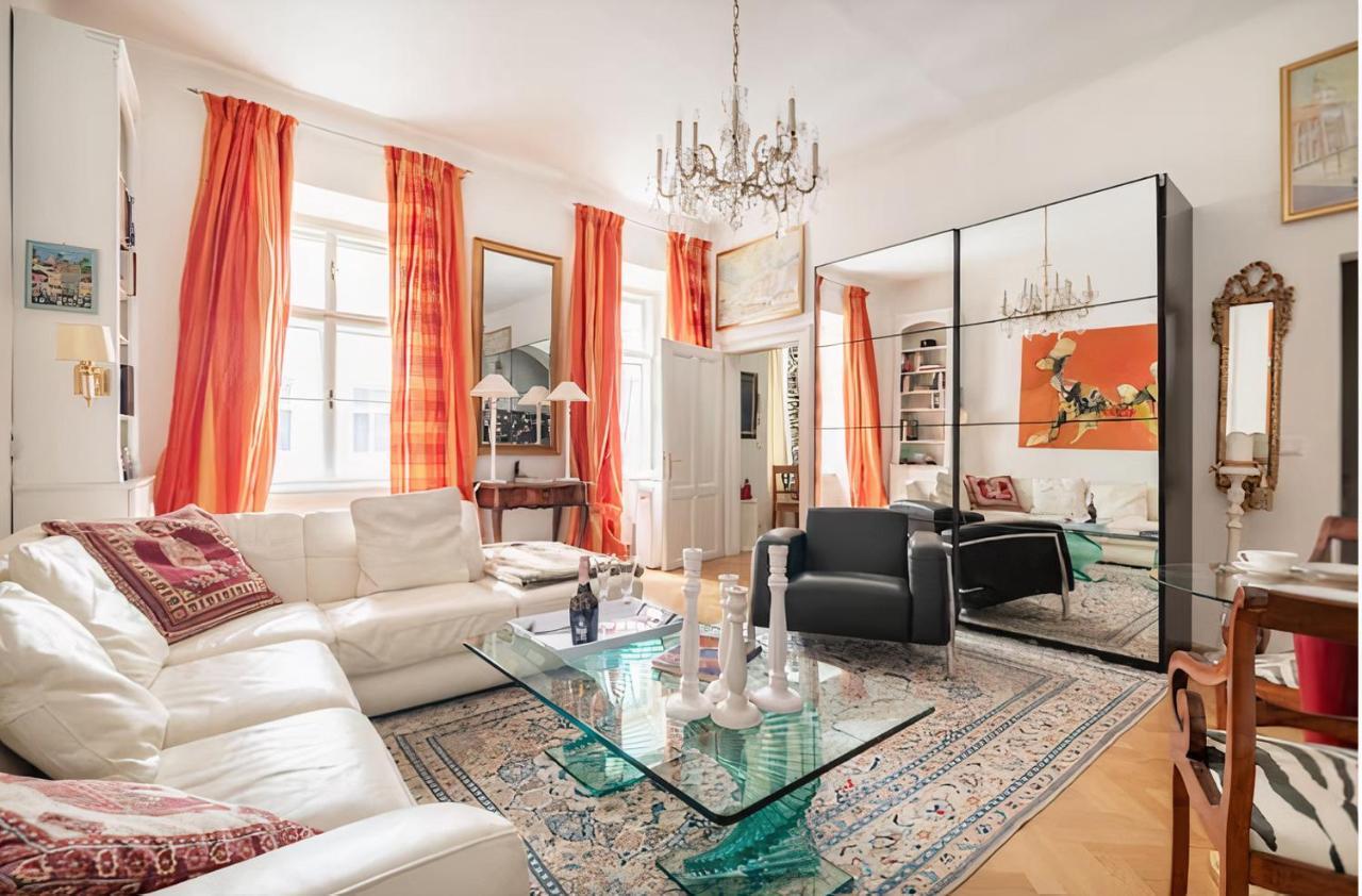 Appartement Imperial Gem . Flamboyant Studio . Heart Of Vienne Extérieur photo